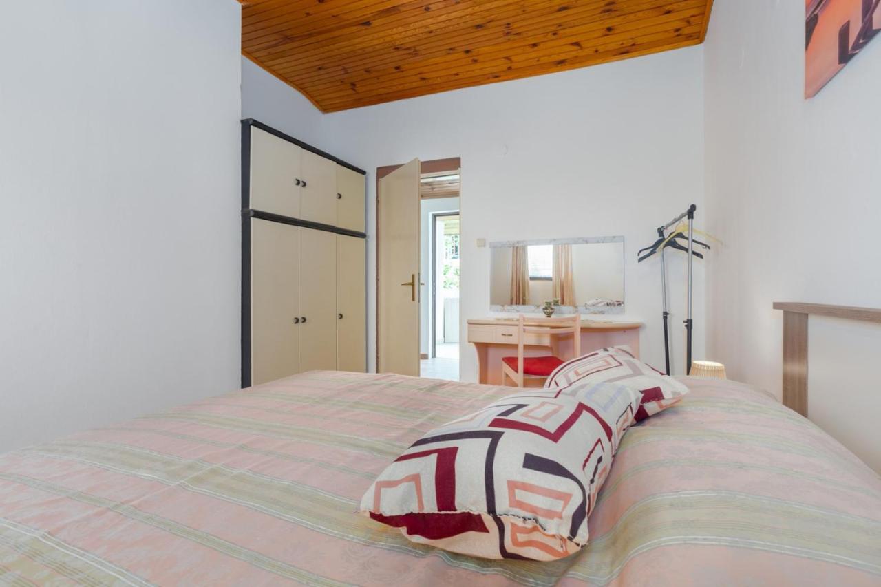 Apartman Ana Пореч Екстериор снимка